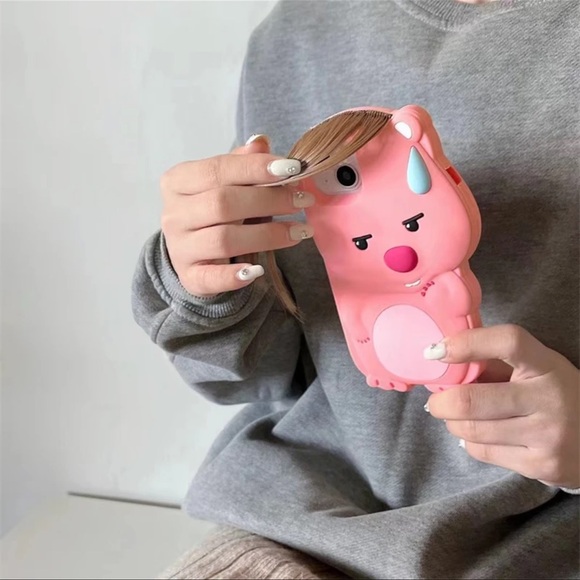 Loopy iPhone 15 pro max case - Picture 2 of 4